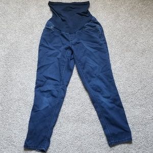 Jessica Simpson Maternity crop jeans